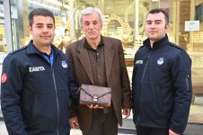 BULUNAN ÇANTA SAHİBİNE TESLİM EDİLDİ